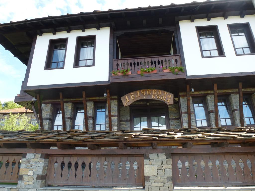 Delchevata Kushta V Leshten Exterior foto